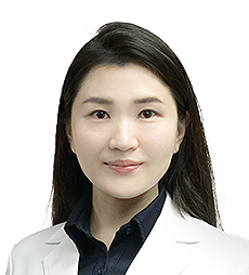 정윤아 과장